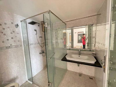 Phu Hoang Anh, Vietnam Phu Hoang Anh, Vietnam