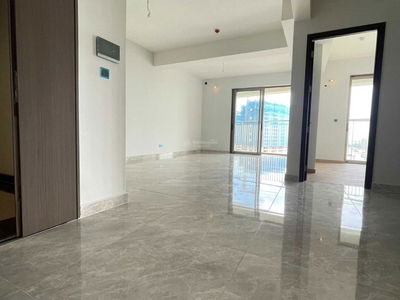 The Peak, Vietnam  The Peak, Vietnam