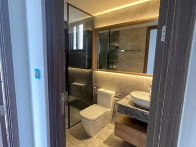 The Peak, Vietnam The Peak, Vietnam