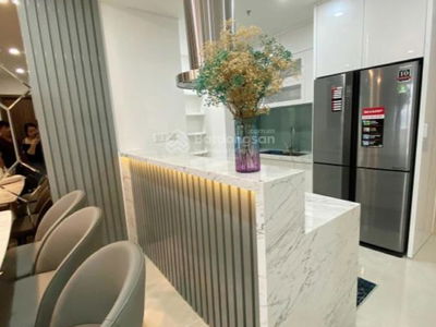 Au Co Tower, Vietnam Au Co Tower, Vietnam