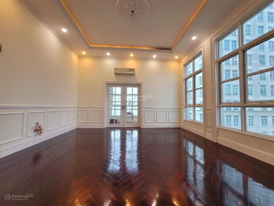 The Manor Project, Vietnam The Manor Project, Vietnam