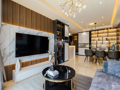 Florence My Dinh, Vietnam Florence My Dinh, Vietnam