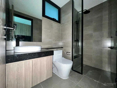 Of The Sun, Vietnam Of The Sun, Vietnam