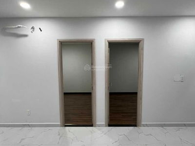 Charm City, Vietnam Charm City, Vietnam