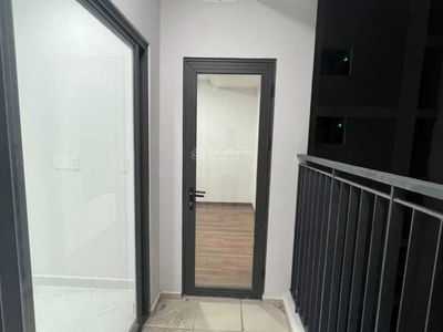 Charm City, Vietnam Charm City, Vietnam