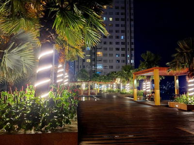 Sunrise City, Vietnam Sunrise City, Vietnam