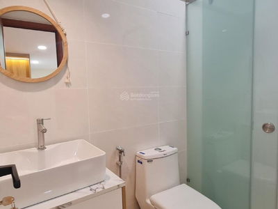 Nguyen Van Linh Street, Vietnam Nguyen Van Linh Street, Vietnam