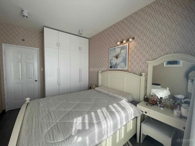 Him Lam Cho Lon, Vietnam Him Lam Cho Lon, Vietnam