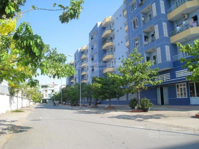 Ba To Street, Vietnam  Ba To Street, Vietnam