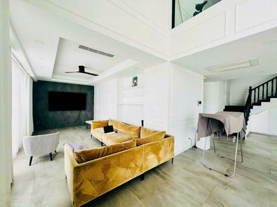 Riverside Residence, Vietnam  Riverside Residence, Vietnam