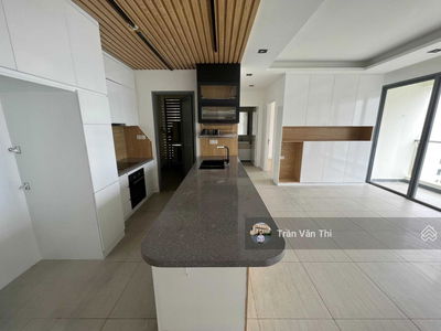 Diamond Island, Vietnam Diamond Island, Vietnam