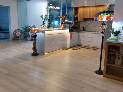 Ho Guom Plaza, Vietnam Ho Guom Plaza, Vietnam