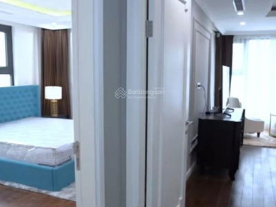 D'. Le Roi Soleil, Vietnam D'. Le Roi Soleil, Vietnam