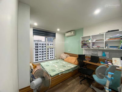 N02-T3 Diplomatic Corps, Vietnam N02-T3 Diplomatic Corps, Vietnam