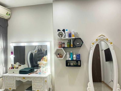 La Casta Van Phu, Vietnam La Casta Van Phu, Vietnam