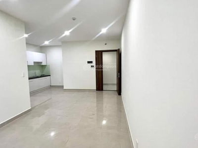 Topaz Elite, Vietnam Topaz Elite, Vietnam