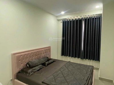 Topaz Elite, Vietnam Topaz Elite, Vietnam