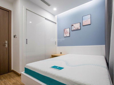 D'. Le Pont D'or - Hoang Cau, Vietnam D'. Le Pont D'or - Hoang Cau, Vietnam