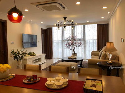 D'. Le Pont D'or - Hoang Cau