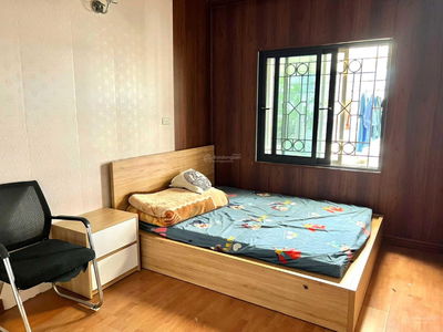 Duong Dinh Nghe Street, Vietnam Duong Dinh Nghe Street, Vietnam