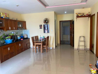 Blue Sapphire Binh Phu, Vietnam Blue Sapphire Binh Phu, Vietnam