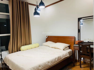 Hoang Anh Thanh Binh, Vietnam  Hoang Anh Thanh Binh, Vietnam