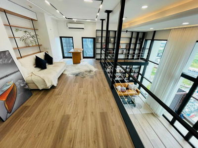 The Crest Residence, Vietnam The Crest Residence, Vietnam