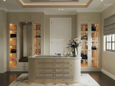 Sunrise City, Vietnam Sunrise City, Vietnam