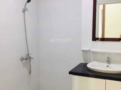 Topaz Elite, Vietnam Topaz Elite, Vietnam