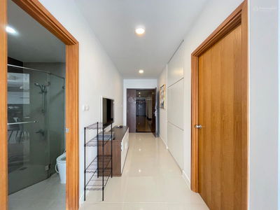 Sunrise City, Vietnam Sunrise City, Vietnam