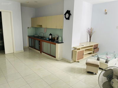 Le Thi Rieng Street, Vietnam Le Thi Rieng Street, Vietnam