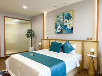 Street 3/2, Vietnam  Street 3/2, Vietnam