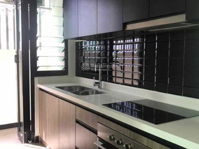 Of The Sun, Vietnam Of The Sun, Vietnam