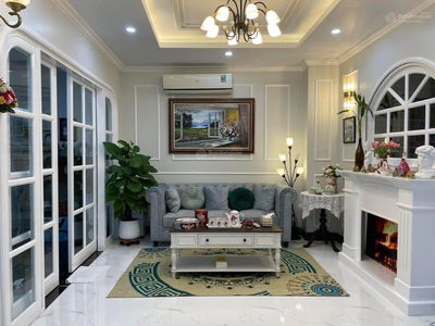 Him Lam Riverside, Vietnam  Him Lam Riverside, Vietnam