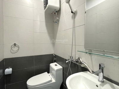 Nghia Tan Street, Vietnam Nghia Tan Street, Vietnam