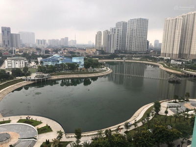 Hoang Minh Giam Street, Vietnam Hoang Minh Giam Street, Vietnam