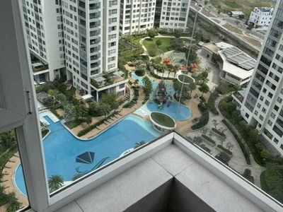 Diamond Island, Vietnam Diamond Island, Vietnam