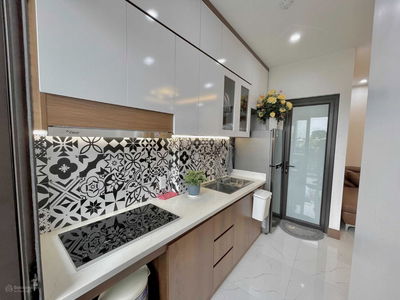 Hoang Hoa Tham Street, Vietnam Hoang Hoa Tham Street, Vietnam