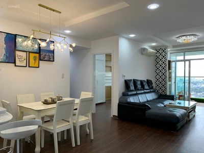 Hoang Anh Thanh Binh, Vietnam  Hoang Anh Thanh Binh, Vietnam