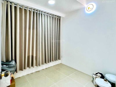 The Golden Dynasty (The Golden Dynasty), Vietnam The Golden Dynasty (The Golden Dynasty), Vietnam