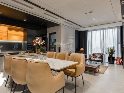 Duong Dinh Nghe Street, Vietnam Duong Dinh Nghe Street, Vietnam