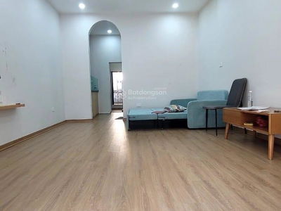 Tran Quoc Hoan Street, Vietnam Tran Quoc Hoan Street, Vietnam