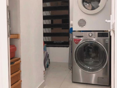 The Monarchy Project, Vietnam  The Monarchy Project, Vietnam