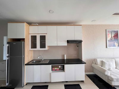 The Monarchy Project, Vietnam The Monarchy Project, Vietnam