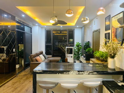 Jamila Khang Dien, Vietnam Jamila Khang Dien, Vietnam