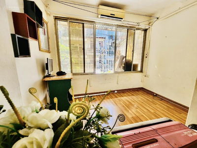 Phuong Mai Street, Vietnam Phuong Mai Street, Vietnam