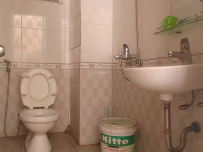 Nguyen Huu Tien Street, Vietnam Nguyen Huu Tien Street, Vietnam