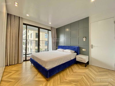 Kosmo Tay Ho, Vietnam Kosmo Tay Ho, Vietnam