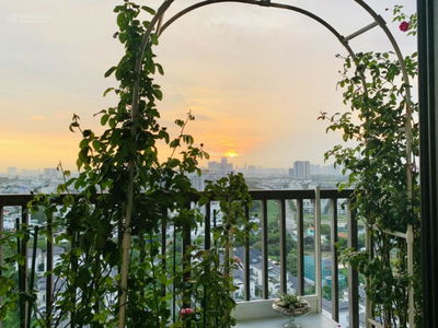 Jamila Khang Dien, Vietnam Jamila Khang Dien, Vietnam