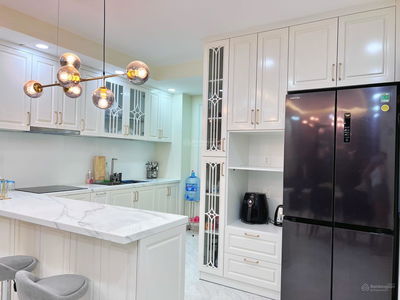 Topaz Twins Project, Vietnam Topaz Twins Project, Vietnam